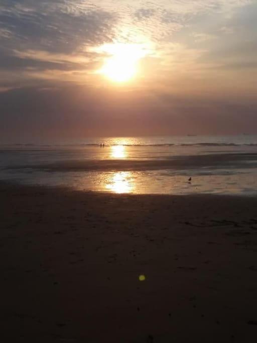 Appart 4 Pers Plage Vue Mer Calais Buitenkant foto
